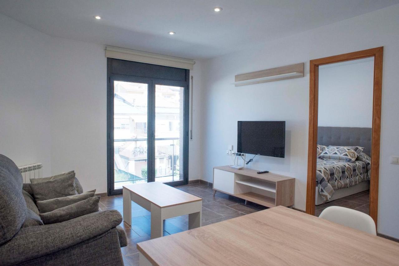 Apartament Bisaura De Ter Sant Quirze De Besora Esterno foto