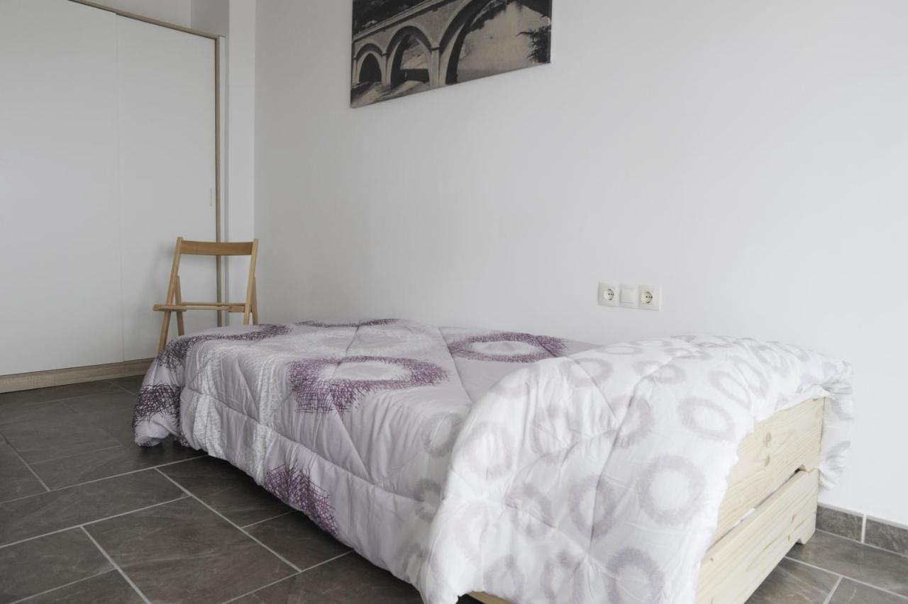 Apartament Bisaura De Ter Sant Quirze De Besora Esterno foto